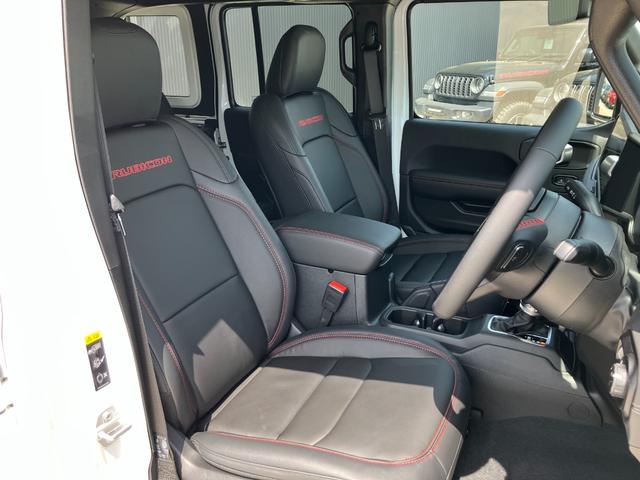 ジープ・ラングラーアンリミテッド ルビコン 認定中古車 新車保証付き 弊社元試乗車 アップルカープレイ対応 Bluetoothオーディオ 衝突被害軽減ブレーキ バックカメラ 前後障害物センサー(16枚目)