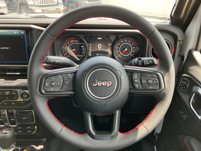 ジープ・ラングラーアンリミテッド ルビコン 認定中古車 新車保証付き 弊社元試乗車 アップルカープレイ対応 Bluetoothオーディオ 衝突被害軽減ブレーキ バックカメラ 前後障害物センサー(18枚目)