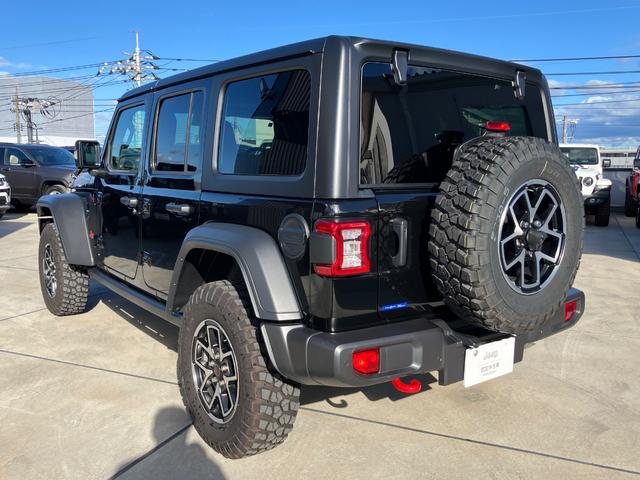 ジープ・ラングラーアンリミテッド ルビコン 認定中古車 新車保証付き 弊社元試乗車 アップルカープレイ対応 Bluetoothオーディオ 衝突被害軽減ブレーキ バックカメラ 前後障害物センサー(8枚目)