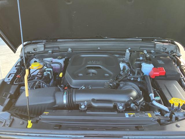 ジープ・ラングラーアンリミテッド ルビコン 認定中古車 新車保証付き 弊社元試乗車 アップルカープレイ対応 Bluetoothオーディオ 衝突被害軽減ブレーキ バックカメラ 前後障害物センサー(29枚目)