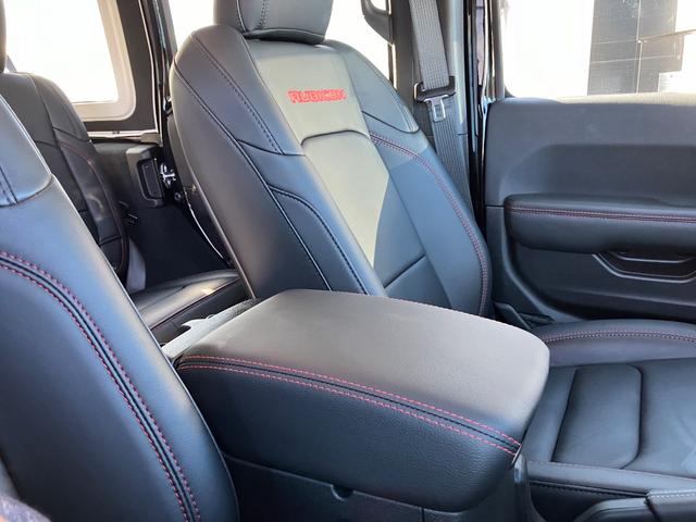 ジープ・ラングラーアンリミテッド ルビコン 認定中古車 新車保証付き 弊社元試乗車 アップルカープレイ対応 Bluetoothオーディオ 衝突被害軽減ブレーキ バックカメラ 前後障害物センサー(64枚目)