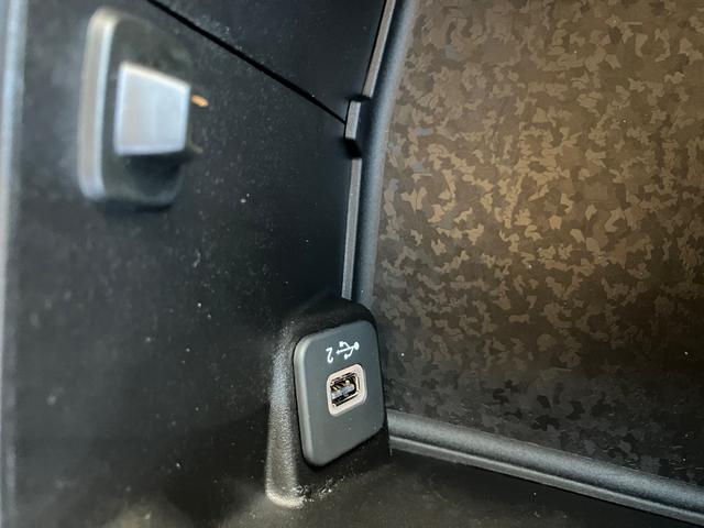 ジープ・ラングラーアンリミテッド ルビコン 認定中古車 新車保証付き 弊社元試乗車 アップルカープレイ対応 Bluetoothオーディオ 衝突被害軽減ブレーキ バックカメラ 前後障害物センサー(66枚目)