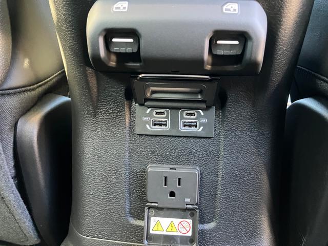 ジープ・ラングラーアンリミテッド ルビコン 認定中古車 新車保証付き 弊社元試乗車 アップルカープレイ対応 Bluetoothオーディオ 衝突被害軽減ブレーキ バックカメラ 前後障害物センサー(70枚目)