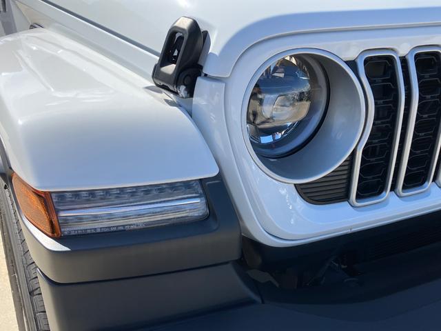 ジープ・ラングラーアンリミテッド サハラ 認定中古車 新車保証付き 弊社元試乗車 アップルカープレイ対応 Bluetoothオーディオ 衝突被害軽減ブレーキ バックカメラ 前後障害物センサー(22枚目)