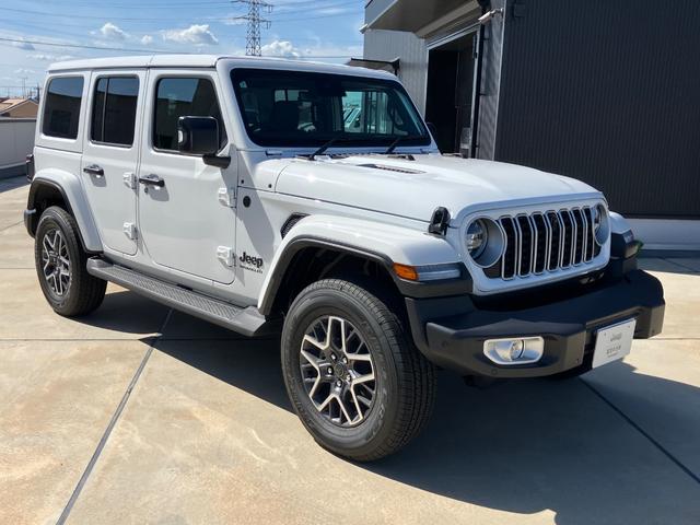 ジープ・ラングラーアンリミテッド サハラ 認定中古車 新車保証付き 弊社元試乗車 アップルカープレイ対応 Bluetoothオーディオ 衝突被害軽減ブレーキ バックカメラ 前後障害物センサー(32枚目)