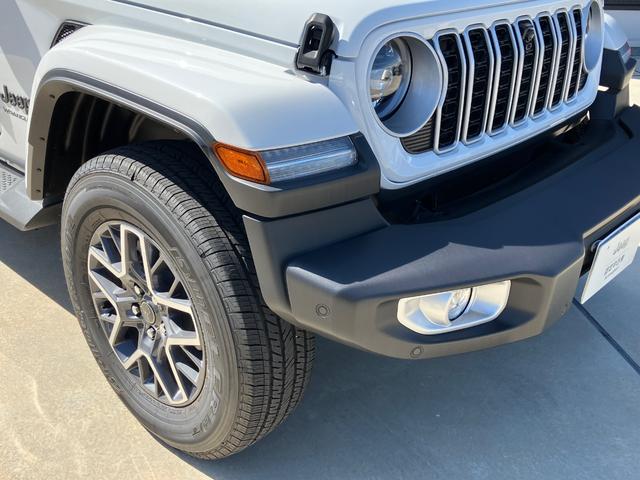 ジープ・ラングラーアンリミテッド サハラ 認定中古車 新車保証付き 弊社元試乗車 アップルカープレイ対応 Bluetoothオーディオ 衝突被害軽減ブレーキ バックカメラ 前後障害物センサー(37枚目)