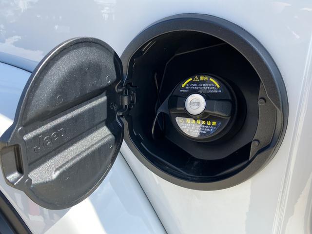 ジープ・ラングラーアンリミテッド サハラ 認定中古車 新車保証付き 弊社元試乗車 アップルカープレイ対応 Bluetoothオーディオ 衝突被害軽減ブレーキ バックカメラ 前後障害物センサー(41枚目)