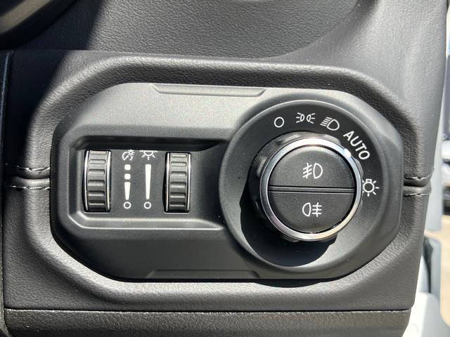 ジープ・ラングラーアンリミテッド サハラ 認定中古車 新車保証付き 弊社元試乗車 アップルカープレイ対応 Bluetoothオーディオ 衝突被害軽減ブレーキ バックカメラ 前後障害物センサー(57枚目)