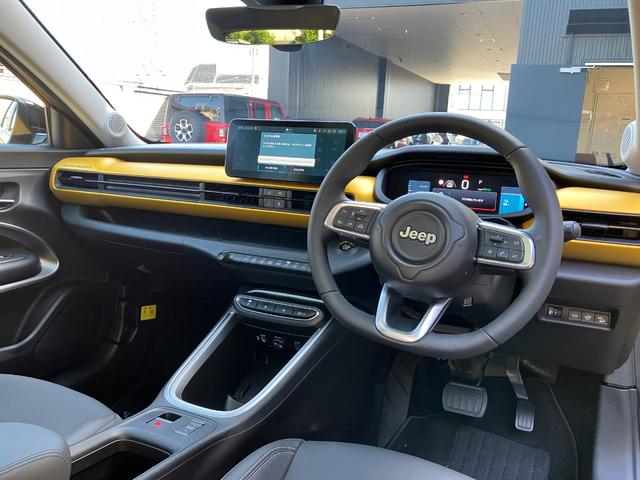 ジープ・アベンジャー ローンチエディション 認定中古車 新車保証付き 弊社元試乗車 アップルカープレイ対応 Bluetoothオーディオ 衝突被害軽減ブレーキ バックカメラ 前後障害物センサー(18枚目)