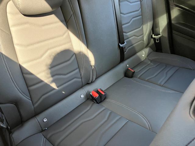 ジープ・アベンジャー ローンチエディション 認定中古車 新車保証付き 弊社元試乗車 アップルカープレイ対応 Bluetoothオーディオ 衝突被害軽減ブレーキ バックカメラ 前後障害物センサー(64枚目)