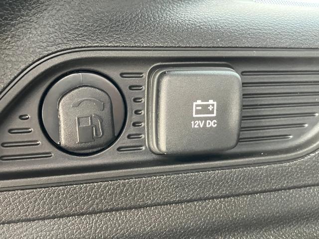 ジープ・グランドチェロキー４ｘｅ ３０ｔｈアニバーサリーエディション　認定中古車　　新車保証付き　弊社元試乗車　アップルカープレイ対応　Ｂｌｕｅｔｏｏｔｈオーディオ　衝突被害軽減ブレーキ　バックカメラ　前後障害物センサー（30枚目）