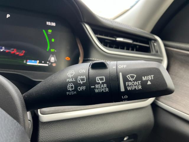 ジープ・グランドチェロキー４ｘｅ ３０ｔｈアニバーサリーエディション　認定中古車　　新車保証付き　弊社元試乗車　アップルカープレイ対応　Ｂｌｕｅｔｏｏｔｈオーディオ　衝突被害軽減ブレーキ　バックカメラ　前後障害物センサー（59枚目）