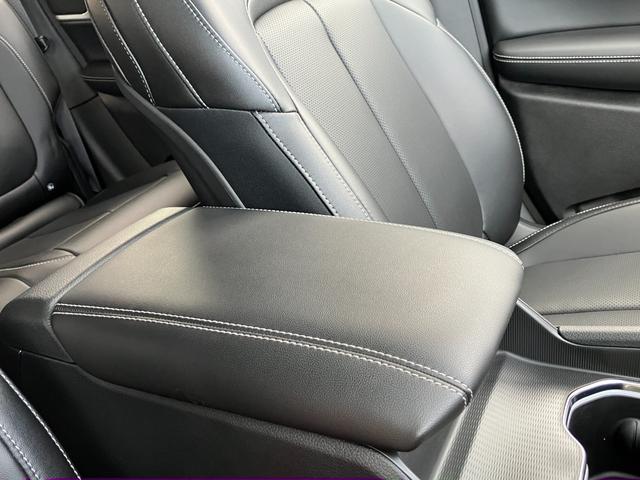 ジープ・グランドチェロキー４ｘｅ ３０ｔｈアニバーサリーエディション　認定中古車　　新車保証付き　弊社元試乗車　アップルカープレイ対応　Ｂｌｕｅｔｏｏｔｈオーディオ　衝突被害軽減ブレーキ　バックカメラ　前後障害物センサー（70枚目）