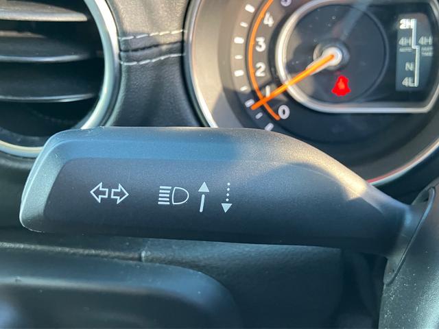 ジープ・ラングラーアンリミテッド 認定中古車 アップルカープレイ対応 Bluetoothオーディオ 衝突被害軽減ブレーキ バックカメラ 前後障害物センサー(22枚目)