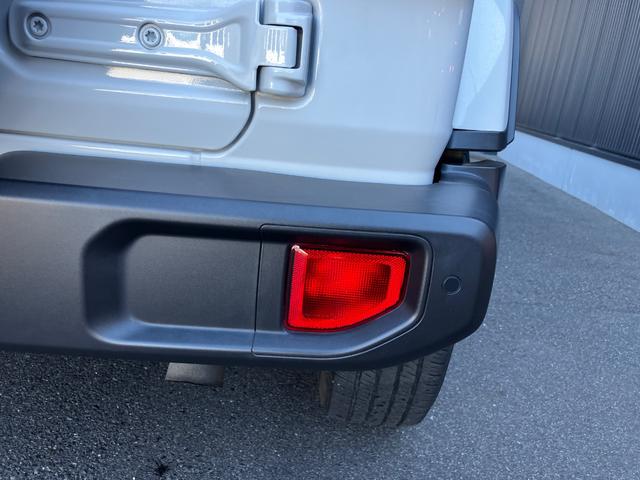 ジープ・ラングラーアンリミテッド 認定中古車 アップルカープレイ対応 Bluetoothオーディオ 衝突被害軽減ブレーキ バックカメラ 前後障害物センサー(34枚目)