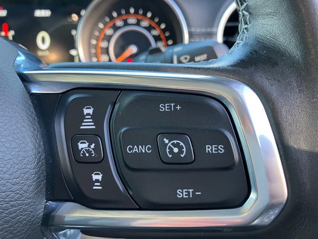 ジープ・ラングラーアンリミテッド 認定中古車 アップルカープレイ対応 Bluetoothオーディオ 衝突被害軽減ブレーキ バックカメラ 前後障害物センサー(42枚目)