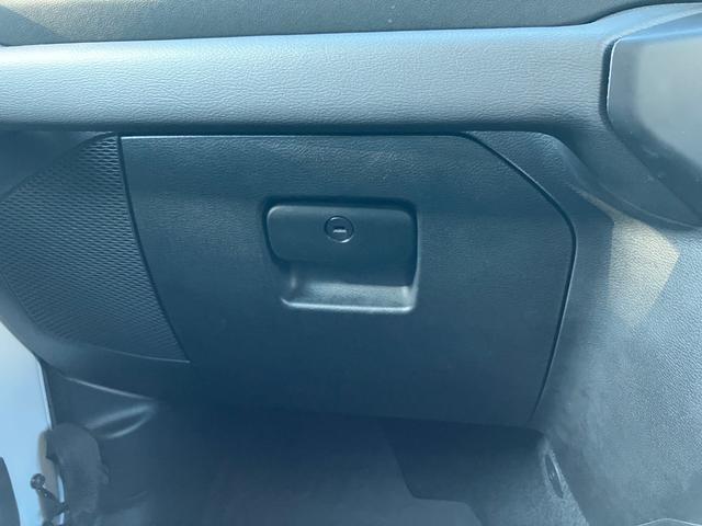 ジープ・ラングラーアンリミテッド 認定中古車 アップルカープレイ対応 Bluetoothオーディオ 衝突被害軽減ブレーキ バックカメラ 前後障害物センサー(52枚目)