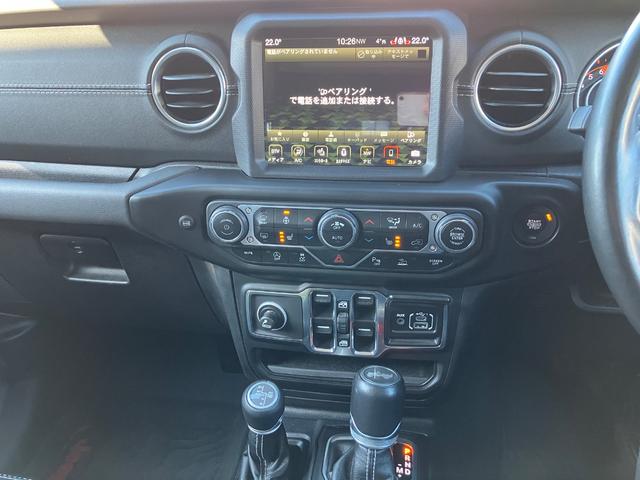 ジープ・ラングラーアンリミテッド 認定中古車 アップルカープレイ対応 Bluetoothオーディオ 衝突被害軽減ブレーキ バックカメラ 前後障害物センサー(64枚目)