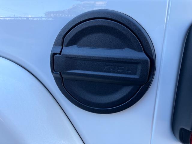 ジープ・ラングラーアンリミテッド 認定中古車 アップルカープレイ対応 Bluetoothオーディオ 衝突被害軽減ブレーキ バックカメラ 前後障害物センサー(69枚目)