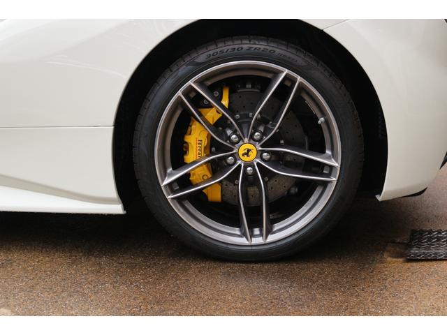 ４８８スパイダー ４８８スパイダー　Ｆ１　ＤＣＴ　４８８スパイダー　Ｆ１　ＤＣＴ　フロントリフター　２０インチ鍛造ダイヤモンドカットホイール　プレミアムサウンドシステム　カーボンサイドインテークダクト（39枚目）