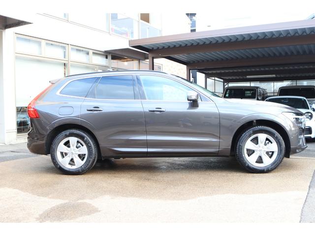 XC60 プラス B5 登録済未使用車 先進安全機能搭載(ASV) Googleナビ 360°カメラ レザーシート FRシートヒーター Appleカープレイ Androidオート ステアリングヒーター スマートキー(33枚目)