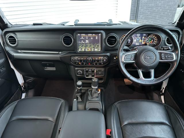 ジープ・ラングラーアンリミテッド サハラ　ワンオーナー　Ａｐｐｌｅ　ＣａｒＰｌａｙ　レザーシート・ヒーター　アダプティブクルーズコントロール　純正ナビ　ＴＶ地デジ　Ｂｌｕｅｔｏｏｔｈ　ハンドルヒーター　Ｂカメラ　ＥＴＣ　ＬＥＤ　認定中古車保証（40枚目）