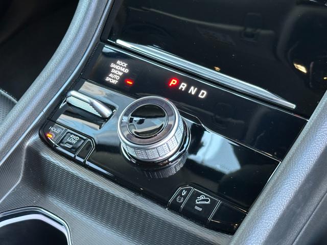 ジープ・グランドチェロキーL リミテッド 1オ-ナー 360カメラ 3列シ-ト CarPlay Bluetooth 純正ナビゲーション フルセグ 革シート シートヒータ&クーラー 前面衝突警報 ACC 電動リアゲート ETC 認定中古車保証付(36枚目)