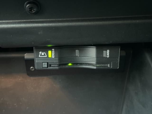 ジープ・コマンダー リミテッド　１オ－ナ－　サンルーフ　革Ｐシ－ト　ＬＥＤ　ＡｐｐｌｅＣａｒＰｌａｙ　Ｂｌｕｅｔｏｏｔｈ　ＡＣＣ　ナビ　３６０カメラ　ブラインドスポットモニタ－　レーンキープアシスト　電動Ｒゲート　認定中古車保証付き（46枚目）