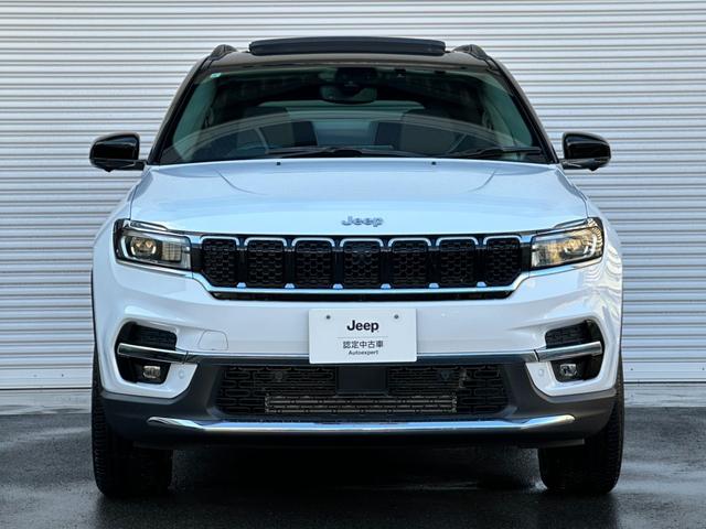 ジープ・コマンダー リミテッド　１オ－ナ－　サンルーフ　革Ｐシ－ト　ＬＥＤ　ＡｐｐｌｅＣａｒＰｌａｙ　Ｂｌｕｅｔｏｏｔｈ　ＡＣＣ　ナビ　３６０カメラ　ブラインドスポットモニタ－　レーンキープアシスト　電動Ｒゲート　認定中古車保証付き（49枚目）