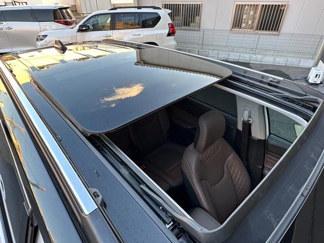 ジープ・コマンダー リミテッド　１オ－ナ－　サンルーフ　革Ｐシ－ト　ＬＥＤ　ＡｐｐｌｅＣａｒＰｌａｙ　Ｂｌｕｅｔｏｏｔｈ　ＡＣＣ　ナビ　３６０カメラ　ブラインドスポットモニタ－　レーンキープアシスト　電動Ｒゲート　認定中古車保証付き（56枚目）