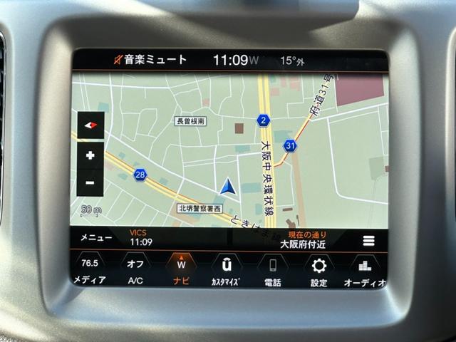 ジープ・コンパス ロンジチュード　１オ－ナ－　Ｂカメラ　ＡｐｐｌｅＣａｒＰｌａｙ　Ｂｌｕｅｔｏｏｔｈ　ＥＴＣ　純正ナビ　クルーズコントロール　パーキングアシスト　ブラインドスポットモニター　リアトラフィックモニター　認定中古車保証付き（10枚目）