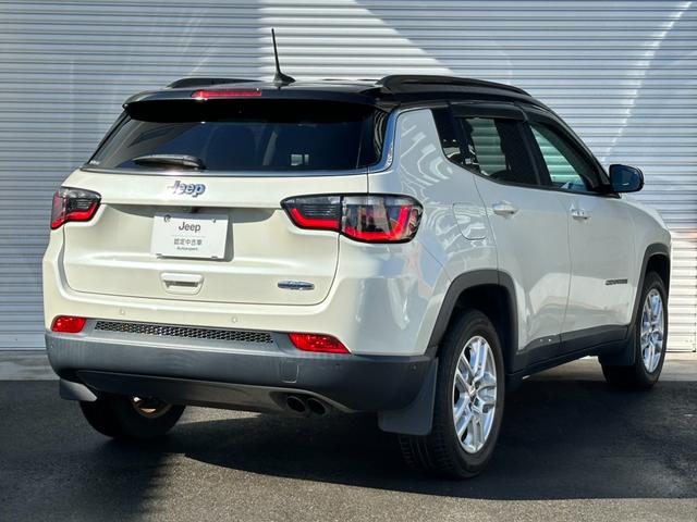 ジープ・コンパス ロンジチュード　１オ－ナ－　Ｂカメラ　ＡｐｐｌｅＣａｒＰｌａｙ　Ｂｌｕｅｔｏｏｔｈ　ＥＴＣ　純正ナビ　クルーズコントロール　パーキングアシスト　ブラインドスポットモニター　リアトラフィックモニター　認定中古車保証付き（48枚目）