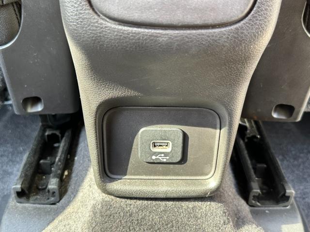 ジープ・コンパス ロンジチュード　１オ－ナ－　Ｂカメラ　ＡｐｐｌｅＣａｒＰｌａｙ　Ｂｌｕｅｔｏｏｔｈ　ＥＴＣ　純正ナビ　クルーズコントロール　パーキングアシスト　ブラインドスポットモニター　リアトラフィックモニター　認定中古車保証付き（70枚目）