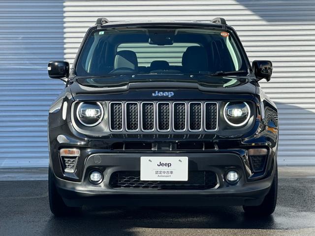 ジープ・レネゲード リミテッド　１オ－ナ－　ＬＥＤヘッドライト搭載モデル　Ｂカメラ　シートヒーター　ＡｐｐｌｅＣａｒＰｌａｙ　Ｂｌｕｅｔｏｏｔｈ　純正ナビ　フルセグ　ＡＣＣ　電動シート　ＥＴＣ２．０　レザーシート　認定中古車保証付き（13枚目）