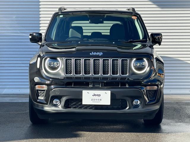 ジープ・レネゲード リミテッド　１オ－ナ－　ＬＥＤヘッドライト搭載モデル　Ｂカメラ　シートヒーター　ＡｐｐｌｅＣａｒＰｌａｙ　Ｂｌｕｅｔｏｏｔｈ　純正ナビ　フルセグ　ＡＣＣ　電動シート　ＥＴＣ２．０　レザーシート　認定中古車保証付き（45枚目）