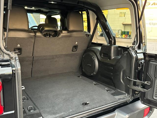 ●府道２８号線　鳳方面からは堺北警察署前左折すぐ　●天王寺方面からは堺北警察署前右折すぐ●松原方面からは、中央環状２号線　鳳　天王寺駅方面側道へ　堺北警察署前直進すぐ