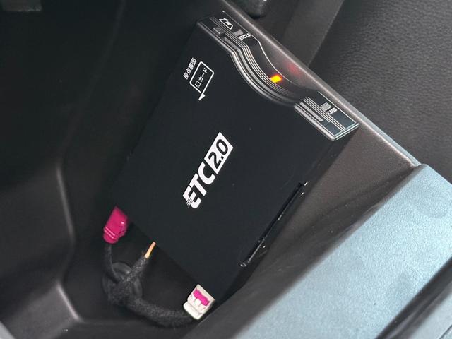 ジープ・ラングラーアンリミテッド スポーツ 現行モデル 12.3インチモニター AppleCarPlay Bluetooth 純正ナビゲーション LEDライト 前面衝突警報 ACC フロントカメラ バックカメラ ワンオーナー 認定中古車保証付き(39枚目)