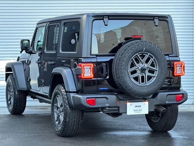 ジープ・ラングラーアンリミテッド スポーツ 現行モデル 12.3インチモニター AppleCarPlay Bluetooth 純正ナビゲーション LEDライト 前面衝突警報 ACC フロントカメラ バックカメラ ワンオーナー 認定中古車保証付き(48枚目)