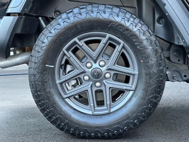 ジープ・ラングラーアンリミテッド スポーツ 現行モデル 12.3インチモニター AppleCarPlay Bluetooth 純正ナビゲーション LEDライト 前面衝突警報 ACC フロントカメラ バックカメラ ワンオーナー 認定中古車保証付き(53枚目)