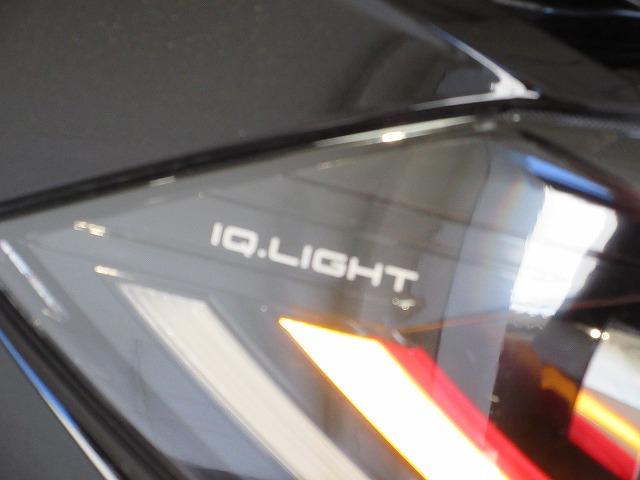 ポロGTI ベースグレード IQライト レーンチェンジアシスト ABS ブレーキアシスト 18インチアルミホイール レザーシート 純正ナビ ブラインドスッポトライト(4枚目)