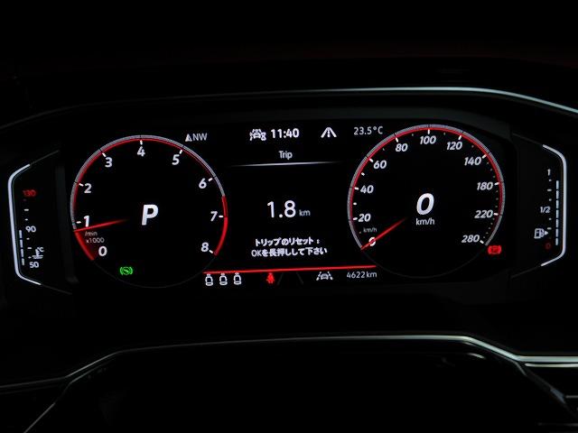 ポロGTI ベースグレード IQライト レーンチェンジアシスト ABS ブレーキアシスト 18インチアルミホイール レザーシート 純正ナビ ブラインドスッポトライト(14枚目)