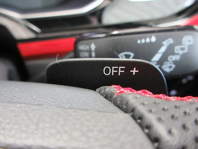 ポロGTI ベースグレード IQライト レーンチェンジアシスト ABS ブレーキアシスト 18インチアルミホイール レザーシート 純正ナビ ブラインドスッポトライト(19枚目)