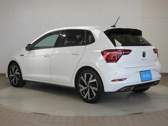 ポロ TSI Rライン LEDヘッドライト IQライト レーンキープアシスト 後方死角検知機能 Discoverパッケージ 17インチアルミホイール トラベルアシスト スマートキー(4枚目)