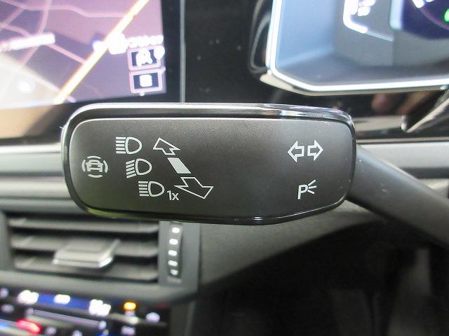 ポロ TSI Rライン LEDヘッドライト IQライト レーンキープアシスト 後方死角検知機能 Discoverパッケージ 17インチアルミホイール トラベルアシスト スマートキー(13枚目)