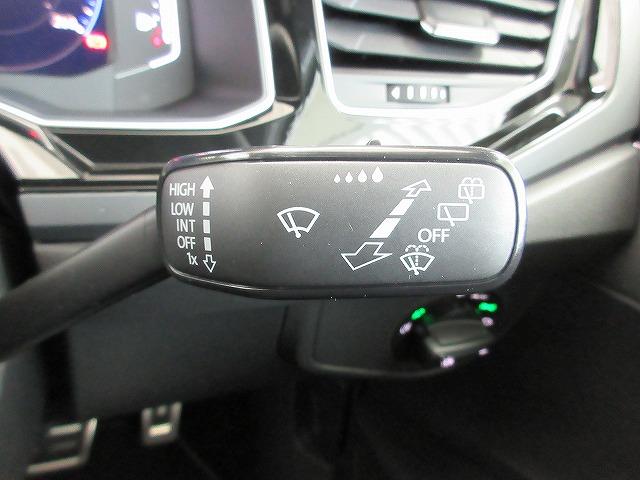 ポロ TSI Rライン LEDヘッドライト IQライト レーンキープアシスト 後方死角検知機能 Discoverパッケージ 17インチアルミホイール トラベルアシスト スマートキー(14枚目)