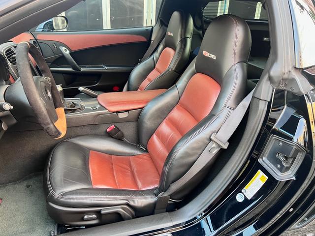 シボレーコルベット 　Ｚ０６　ＣＡＲＦＡＸ有り　ＥＴＣ　ドラレコ　ＴＶ　ナビ　マフラー　ビッグスロットルボディー　エアクリーナー（19枚目）