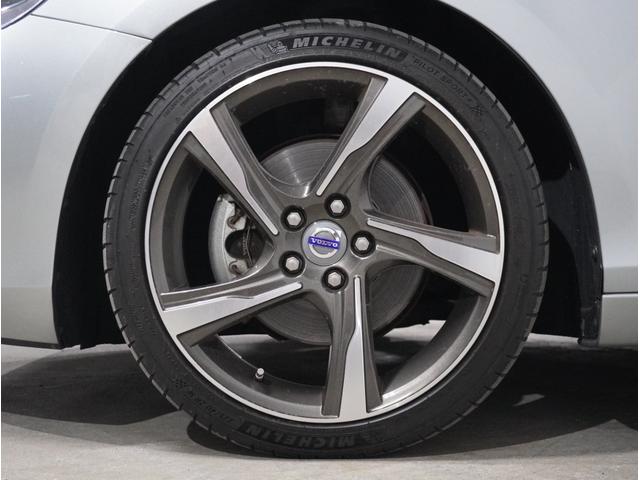 V40 T4 SE ナビ ETC シートヒーター デジタルインナーミラー ブラインドスポットモニター クルーズコントロール パワーシート クリアランスソナー スマートキー プッシュスタート 18インチ純正アルミホイール(12枚目)
