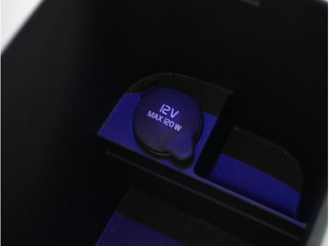 V40 T4 SE ナビ ETC シートヒーター デジタルインナーミラー ブラインドスポットモニター クルーズコントロール パワーシート クリアランスソナー スマートキー プッシュスタート 18インチ純正アルミホイール(36枚目)