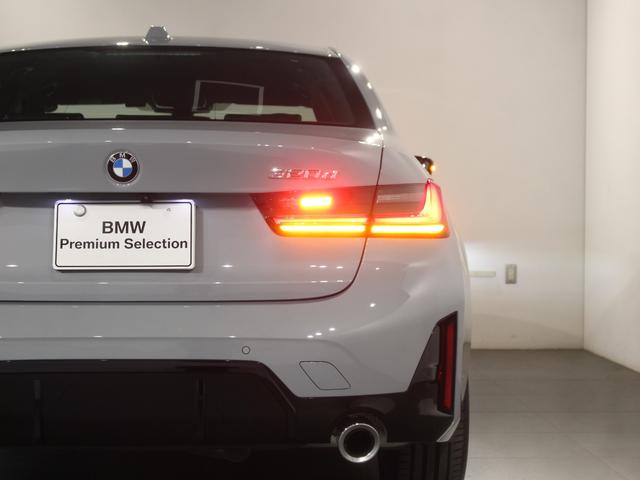 ３シリーズ ３２０ｄ　ｘＤｒｉｖｅＭスポーツハイラインパッケージ　認定中古車／Ｍブルックリングレー／レンタアップ／ブラックレザー／アクティブクルーズコントロール／被害軽減ブレーキ／全方位カメラ／電動リアゲート／フロントパワーシート／フロントシートヒーター（16枚目）