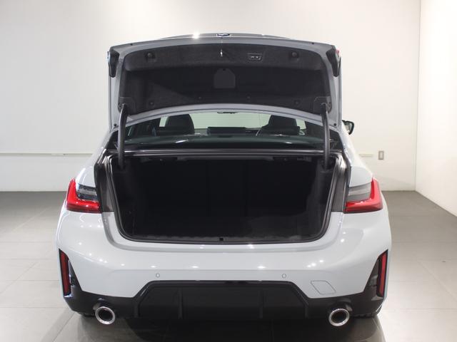 ３シリーズ ３２０ｄ　ｘＤｒｉｖｅＭスポーツハイラインパッケージ　認定中古車／Ｍブルックリングレー／レンタアップ／ブラックレザー／アクティブクルーズコントロール／被害軽減ブレーキ／全方位カメラ／電動リアゲート／フロントパワーシート／フロントシートヒーター（66枚目）